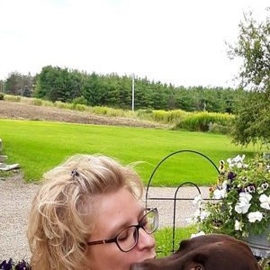 Meet your Posher, Amy